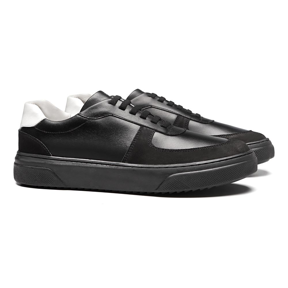 TÊNIS MASCULINO CASUAL EM COURO PRETO
