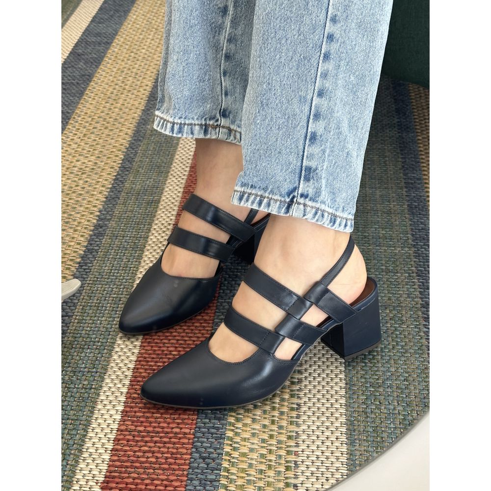 LUCIANA - SCARPIN SALTO BLOCO 6CM EM COURO MARINHO... - SEVEN FOR YOU