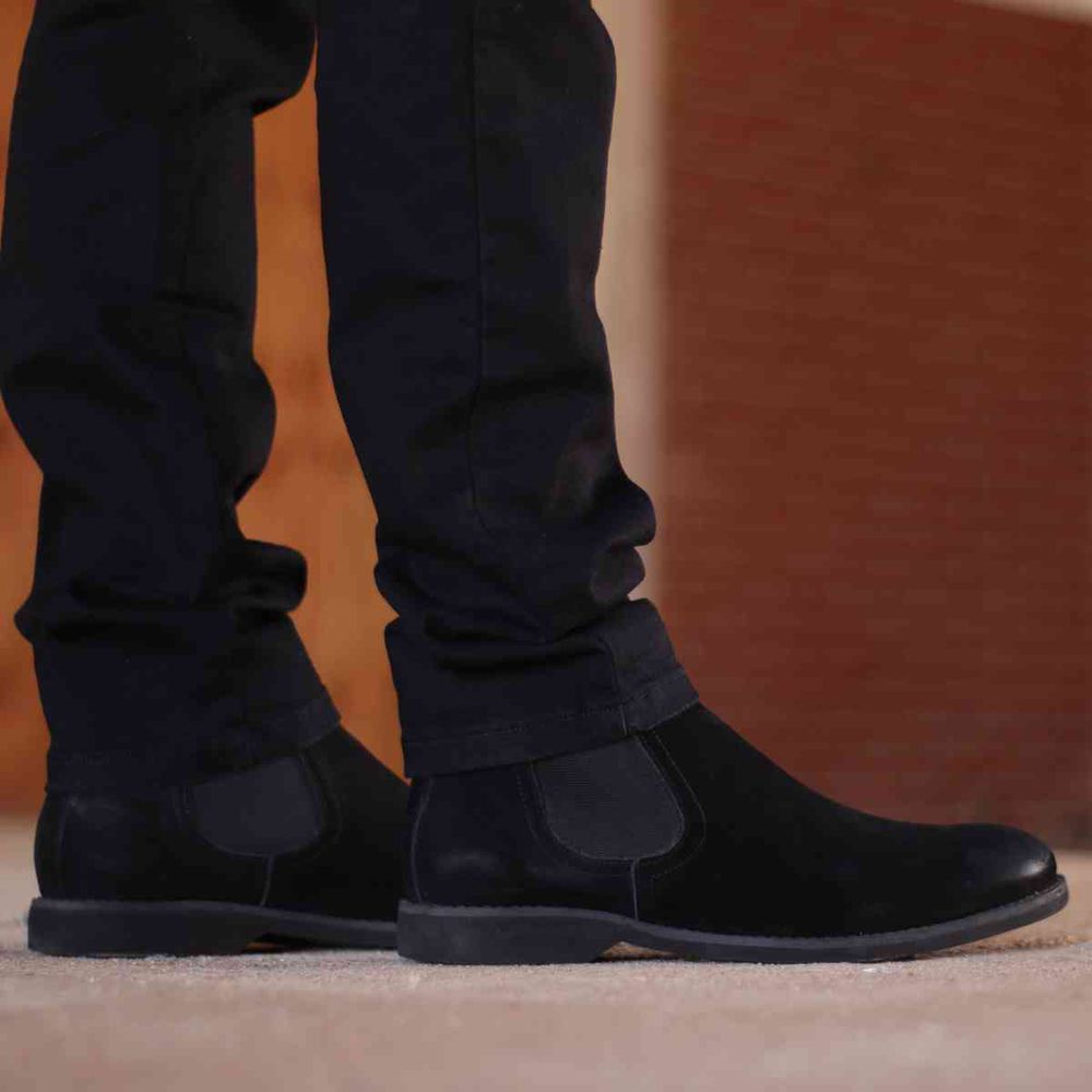 Bota Chelsea Preta
