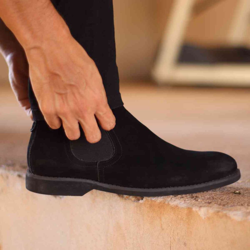 Bota Chelsea Preta
