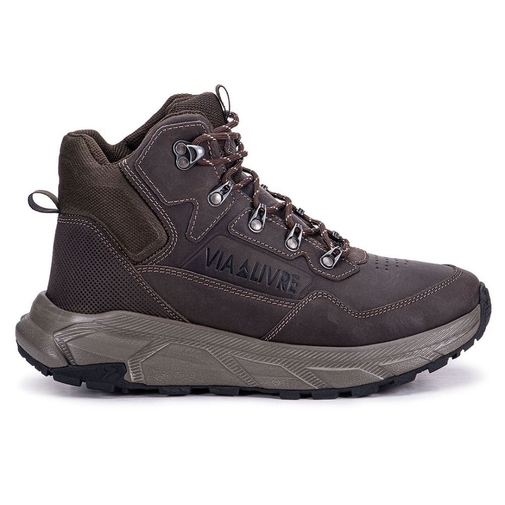 Bota Adventure Café