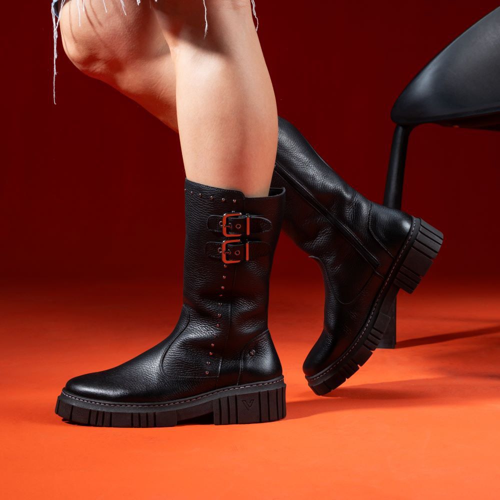 Bota Feminina Montaria Grazi em Couro Legitimo com Fivela 
