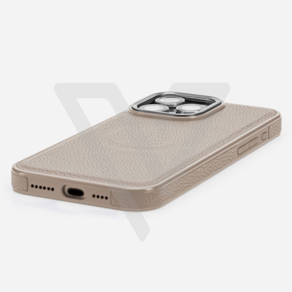 Capa em Couro Vittal Case Off