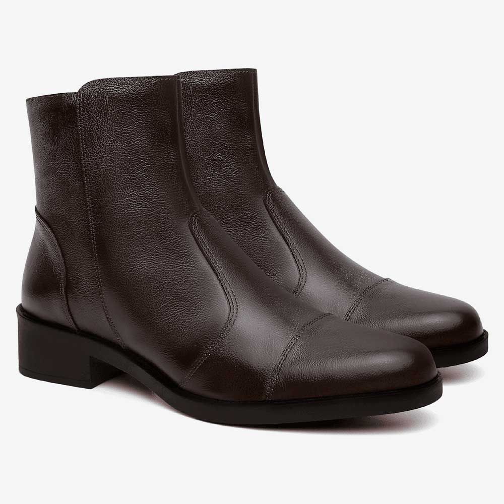 Bota Feminina Vittal Sofia em Couro Legitimo Cano Curto e Zíper Café