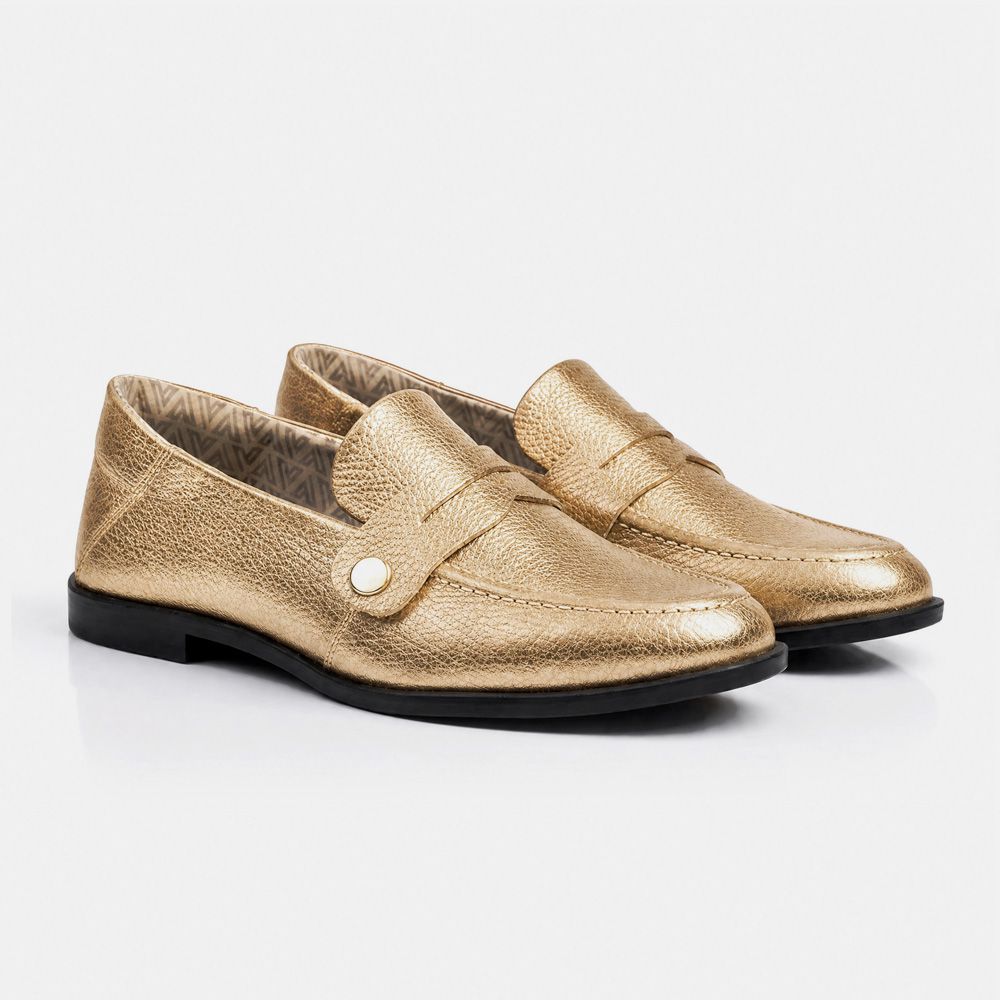 Mocassim Feminino Vittal Mara em Couro Legítimo Ouro com 2 Fivelas Removíveis