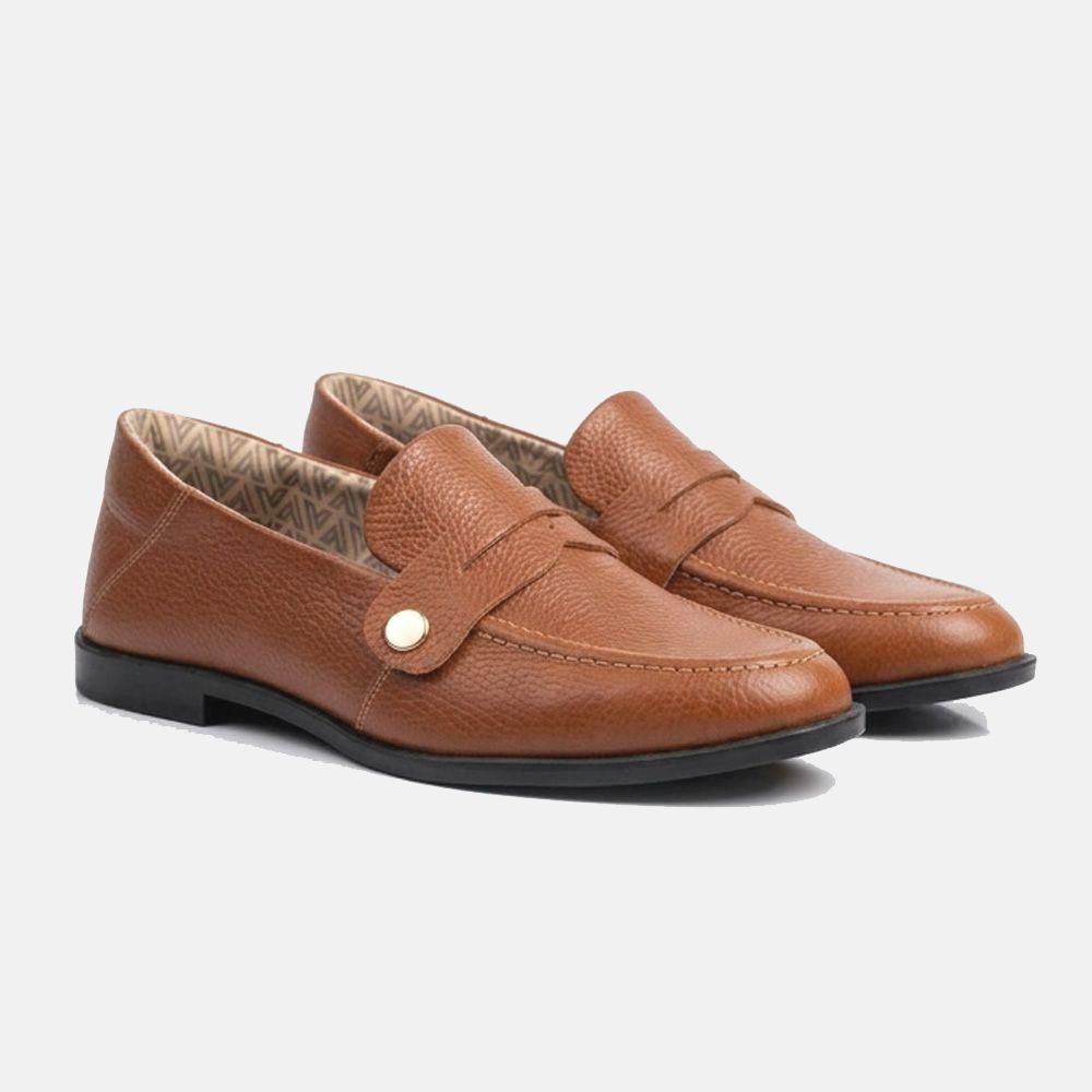 Mocassim Feminino Vittal Mara em Couro Legítimo Caramelo com 2 Fivelas Removíveis