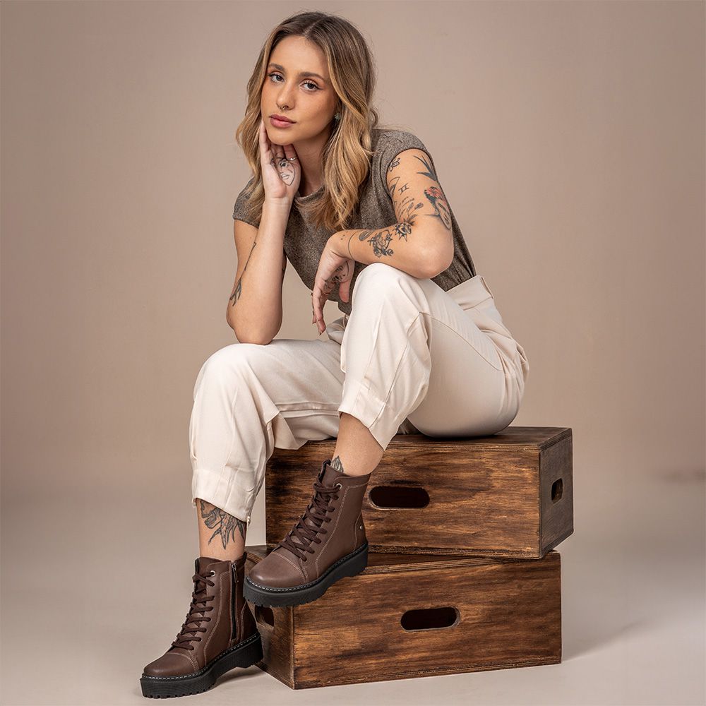 Bota Coturno Feminino Vittal Premium em Couro Café