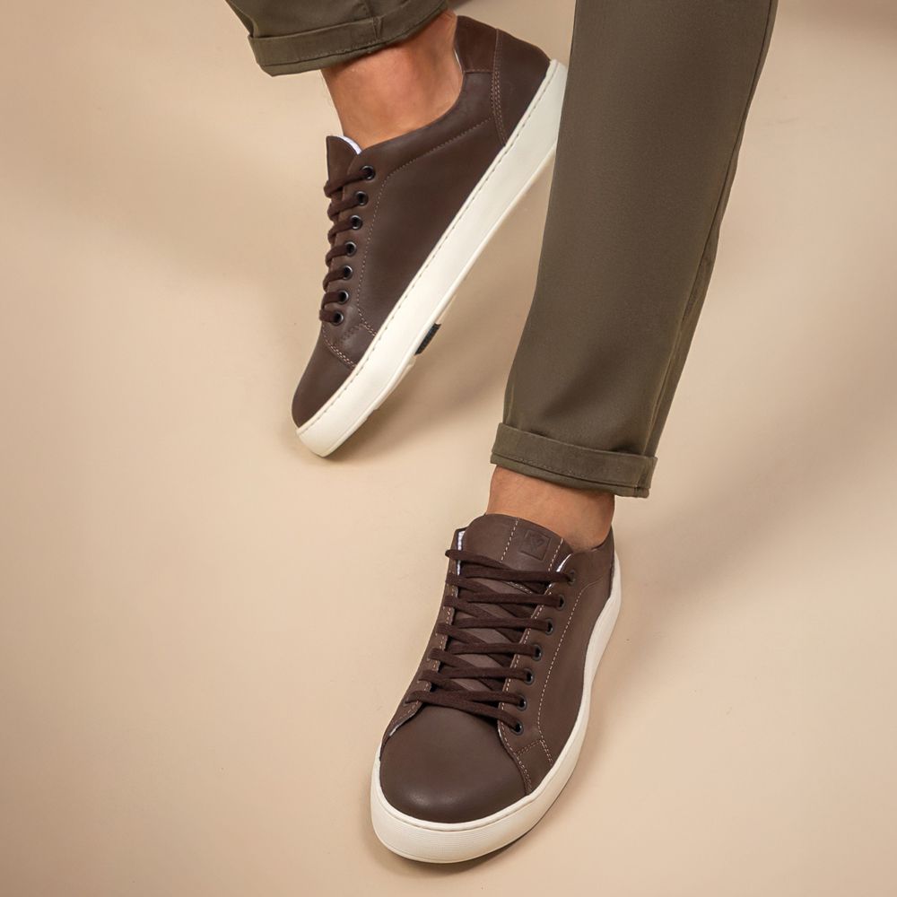 Tênis Casual Masculino Logan Café em Couro Legitimo Vittal