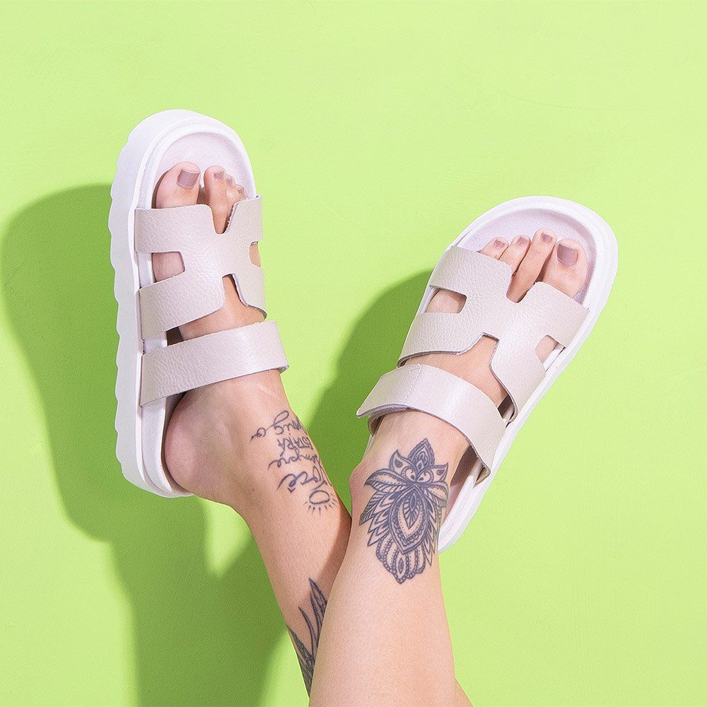 Sandalia Feminina Hera Vittal Flat em Couro Legitimo OffWhite
