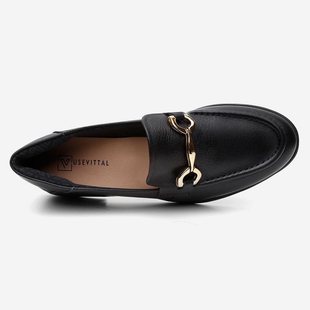 Mocassim Feminino Vittal Mara em Couro Legítimo Preto com Fivela Dourada