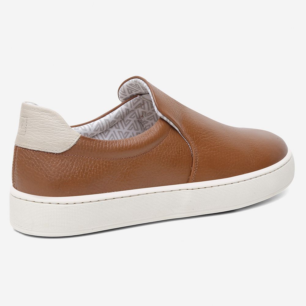 Tênis Masculino Slip On Casual Vittal em Couro Caramelo