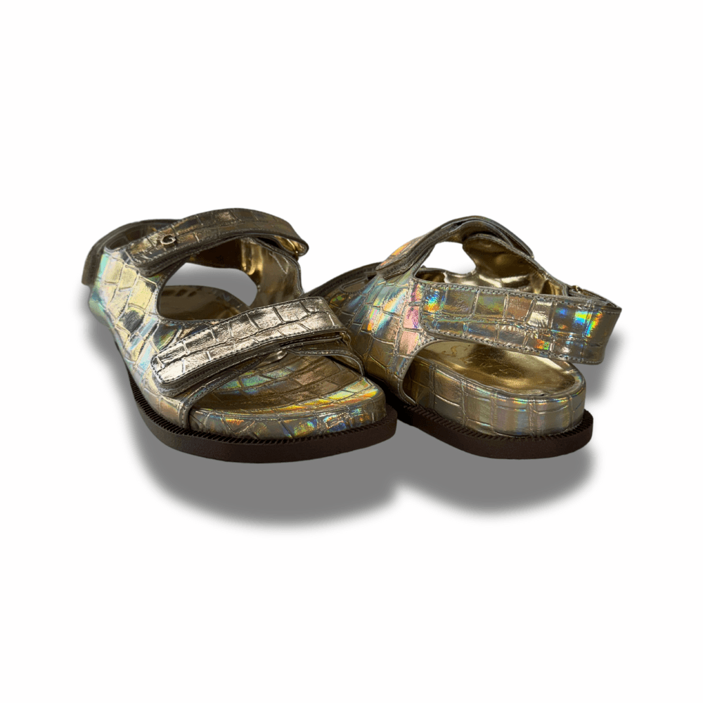 Sandália Papete Croco Holográfico Ouro Feminina Gats