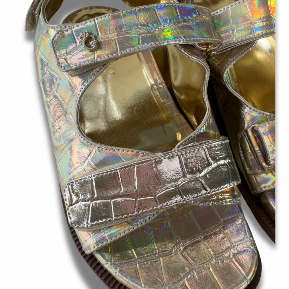 Sandália Papete Croco Holográfico Ouro Feminina Gats