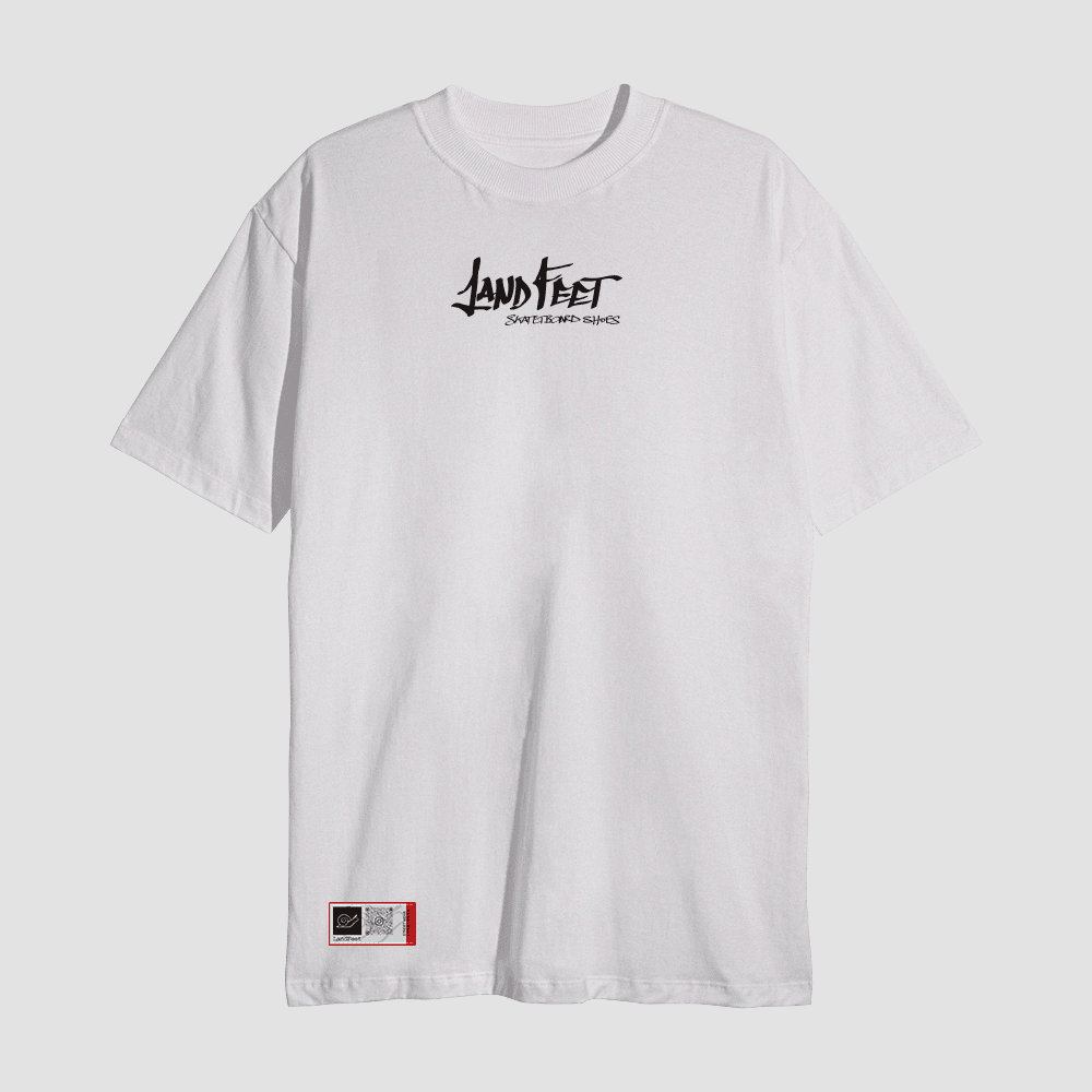 Camiseta Estampada Landfeet Branca Tema Tag