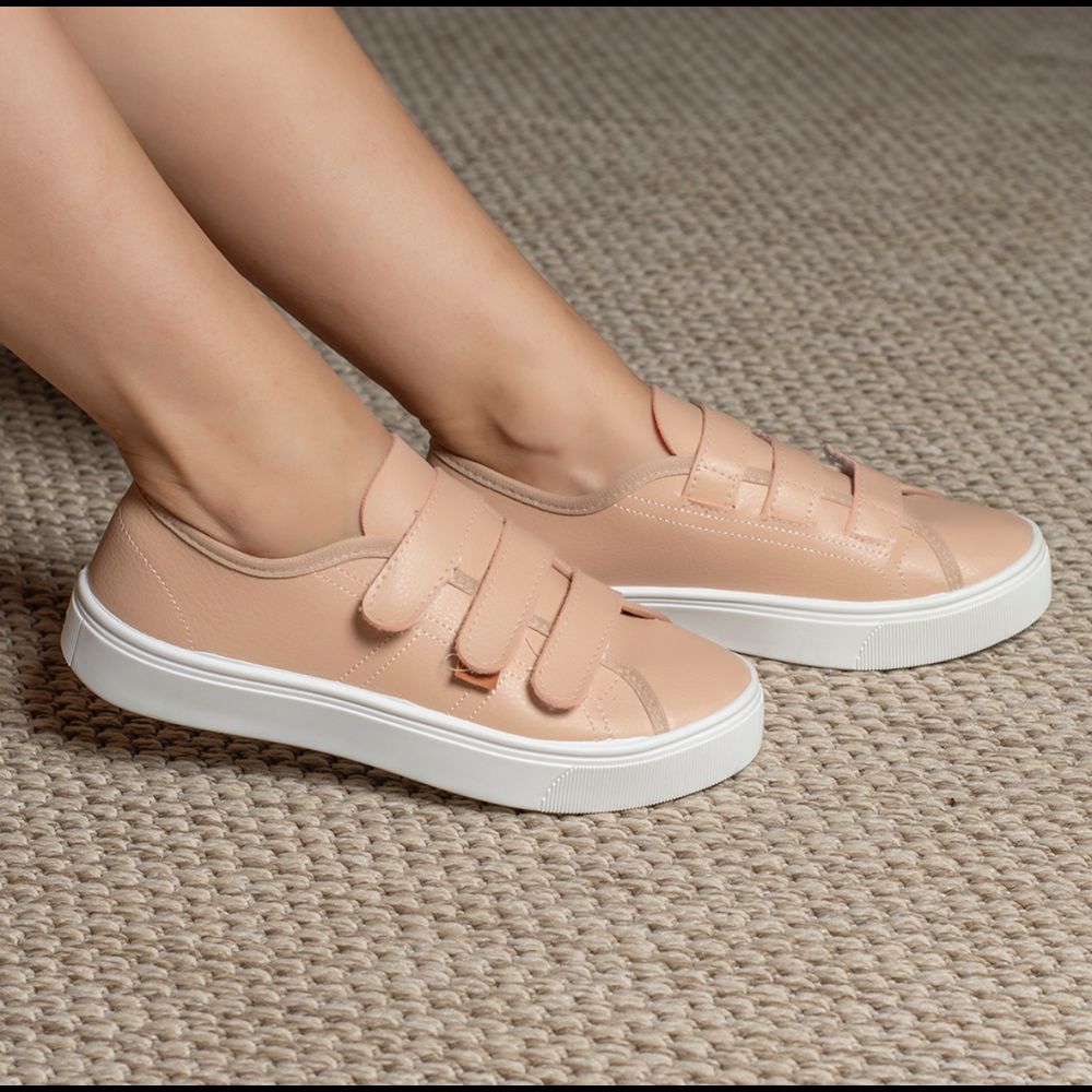Tênis Velcro Cloe Nude - Loja Gabriela Ribeiro