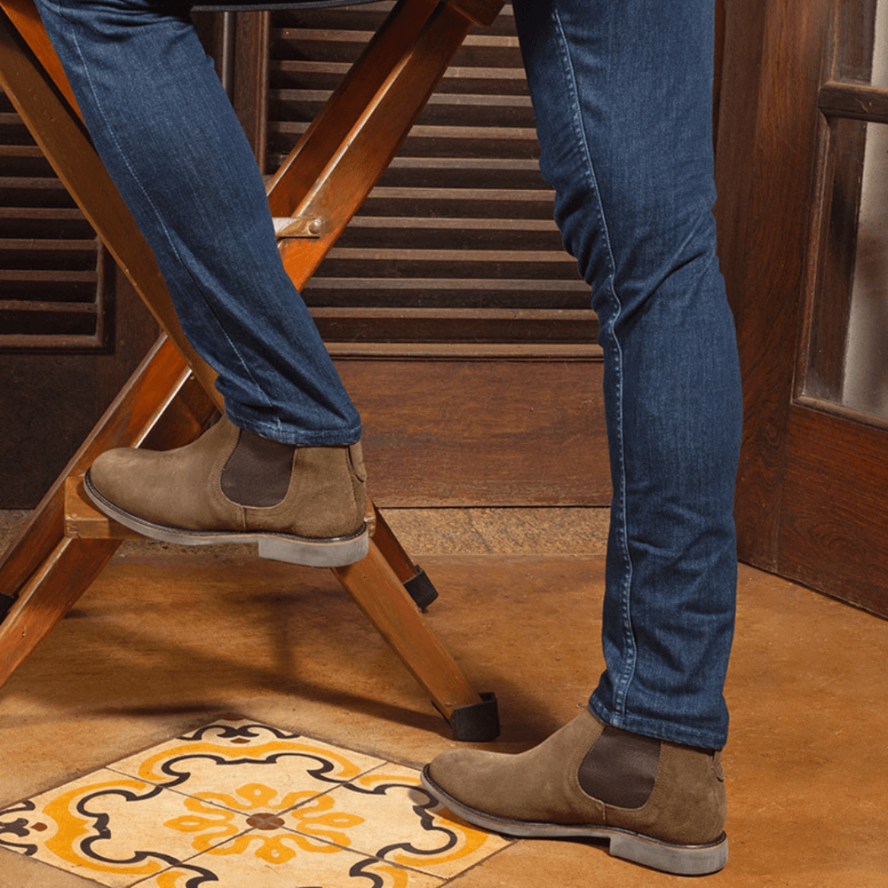 Bota Chelsea Walk Taupe