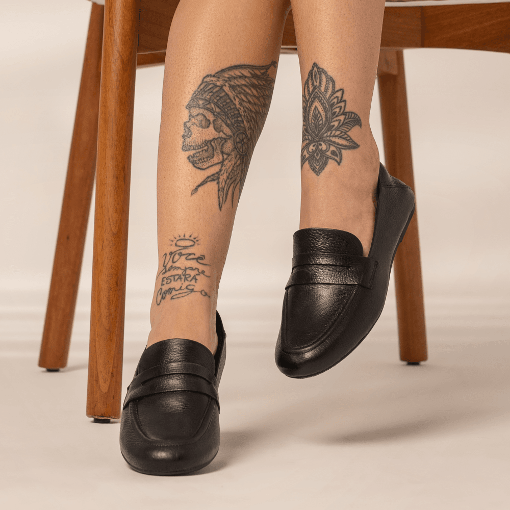 Mocassim Feminino Vittal Danielly em Couro Legítimo Preto Olho de Gato