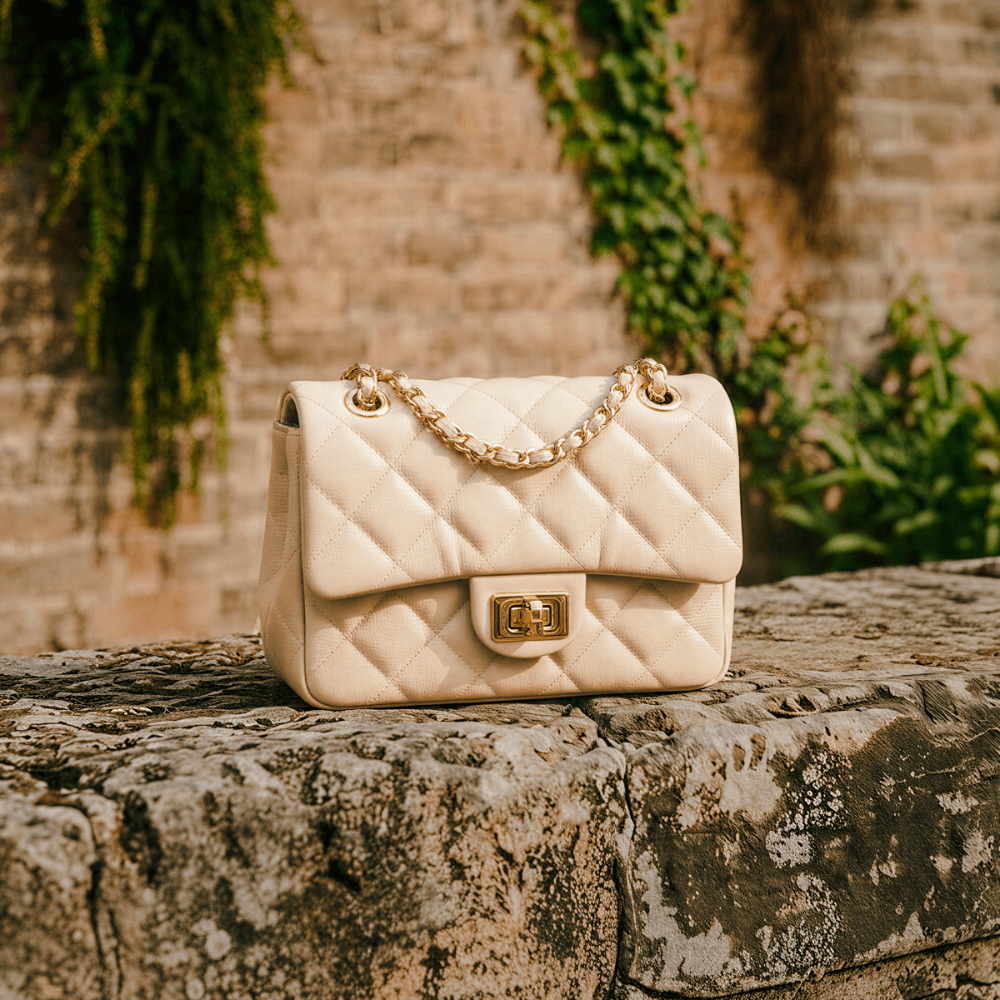 Bolsa Feminina de Couro Legítimo OffWhite Vittal Cecilia