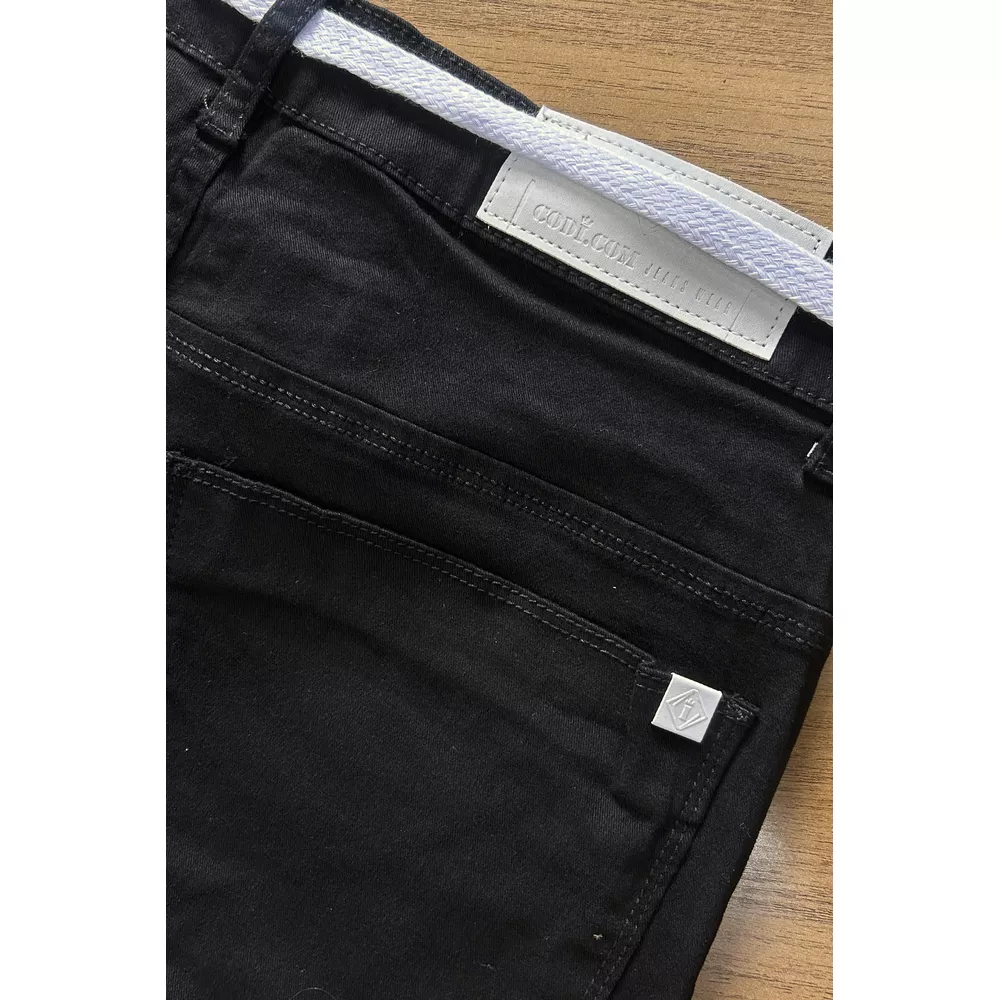 Bermuda Preta Skinny Cordão Fita Lateral Premium Codi Jeans