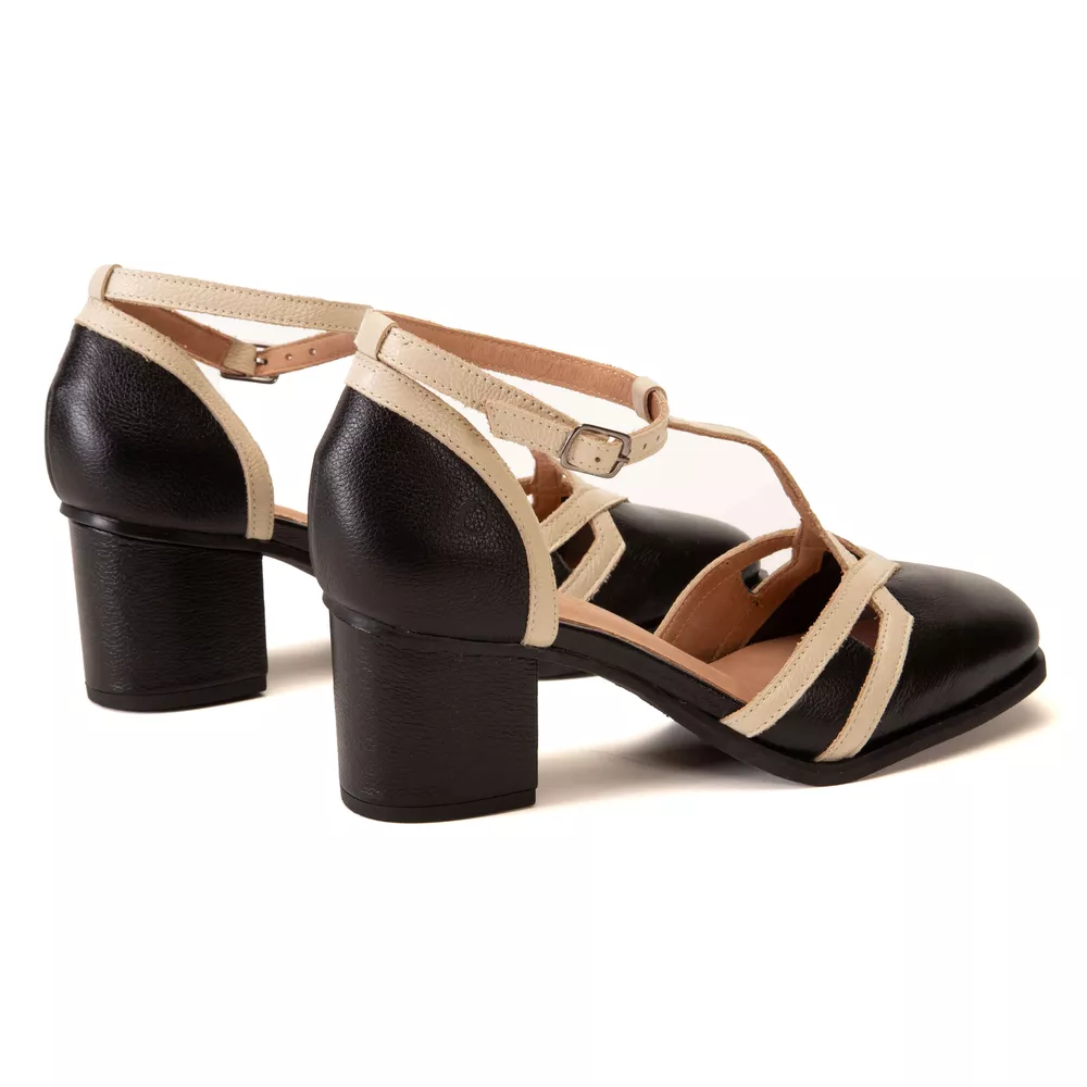 Sapato Boneca - Preto e Off White - VIVER