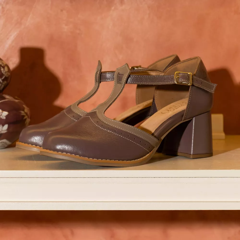 Sapato Boneca RetrÔ - Mousse e Fendi - CAMINHO | Sapato Retro