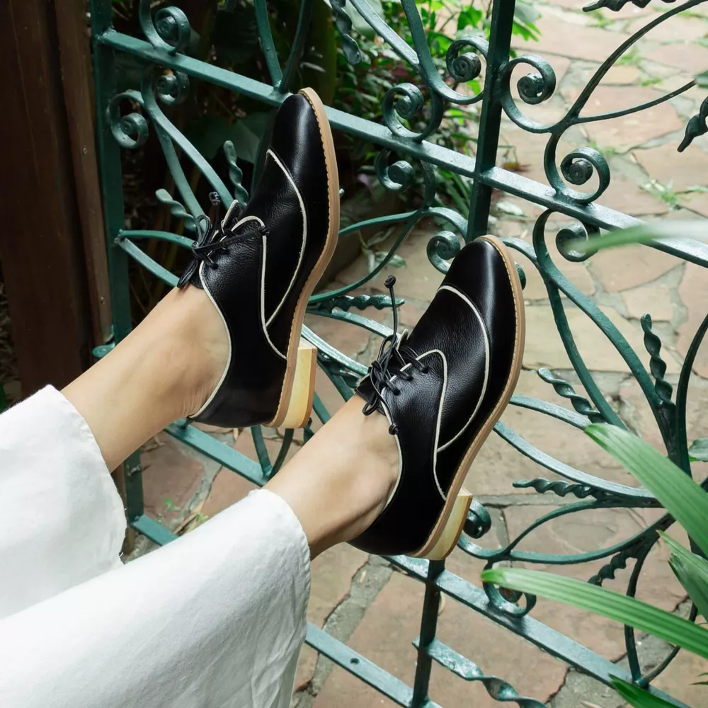 Sapato Oxford - Preto e Off White - HÍSTORIA