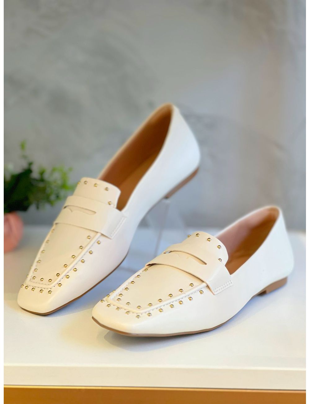 Mocassim Tachas Off White - Ana G Store