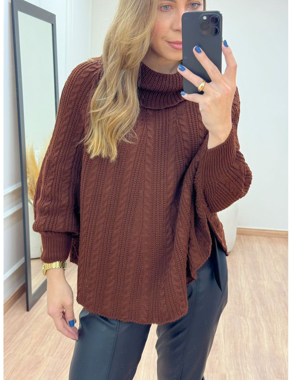 Poncho Betina Marrom - Ana G Store