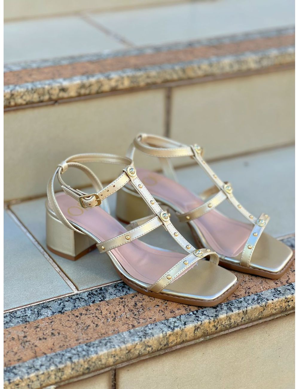 Sandália Taci Dourada - Ana G Store