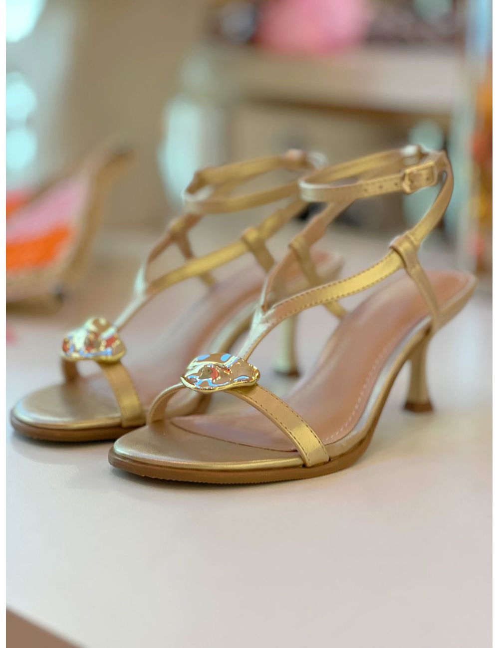 Sandália Mirela Dourada - Ana G Store