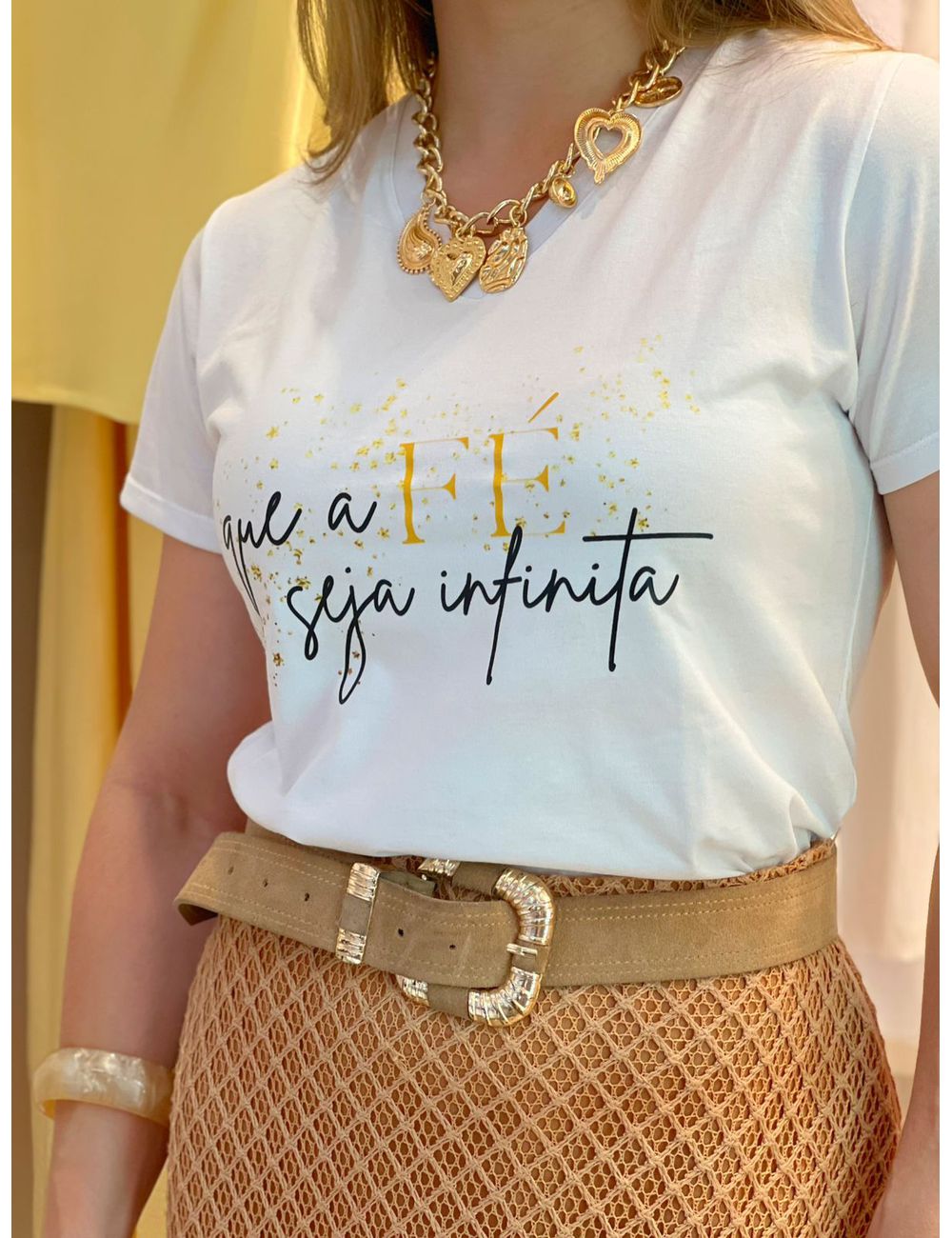 T-shirt Fé Branca - Ana G Store