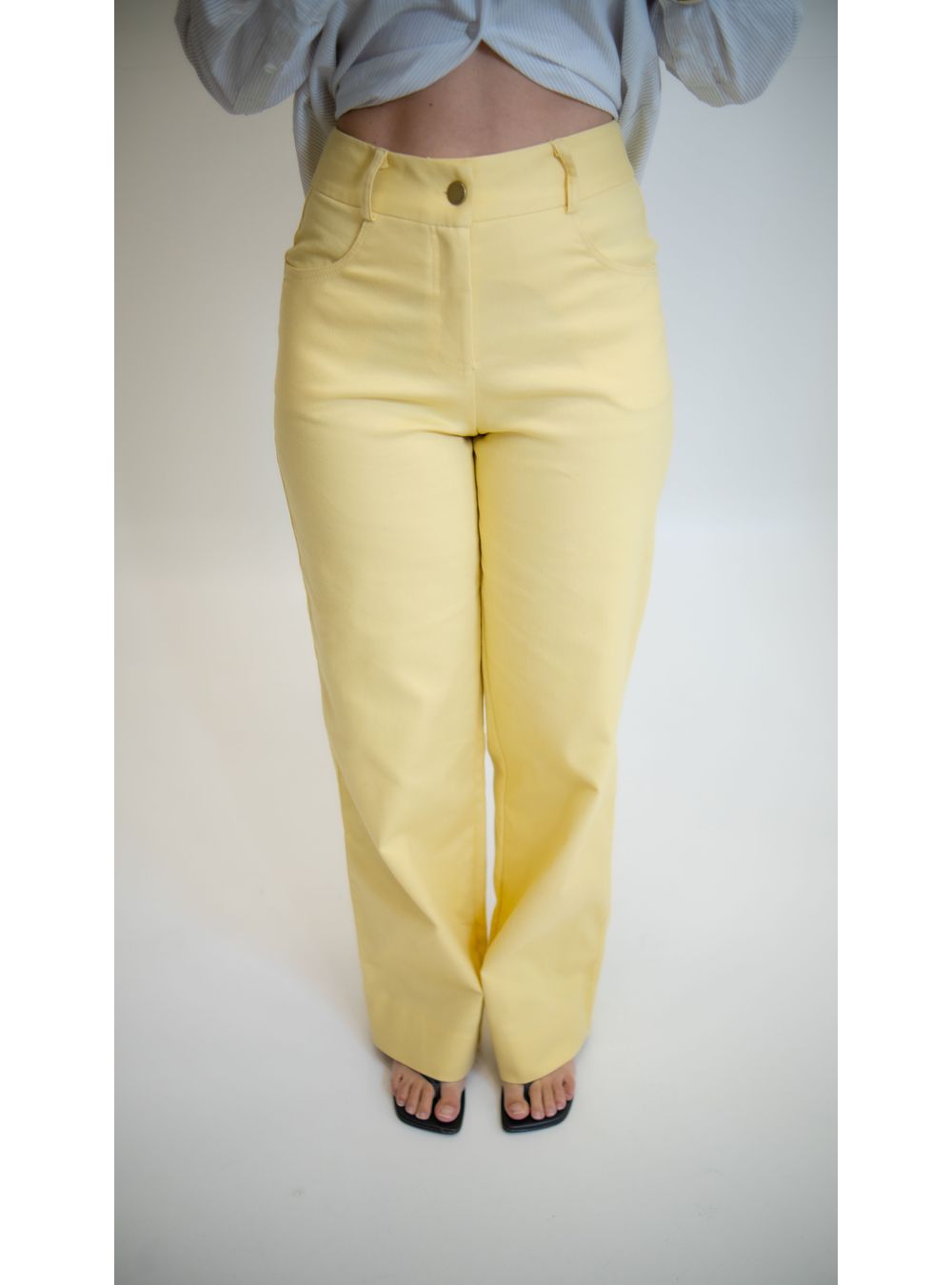 CALÇA SARJADA TESSA AMARELA - EFFE