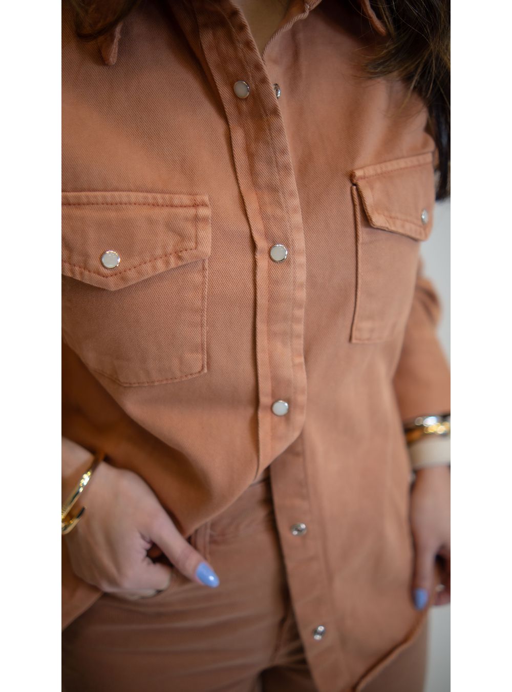 CAMISA JEANS CAROL MOCA MOUSSE - EFFE