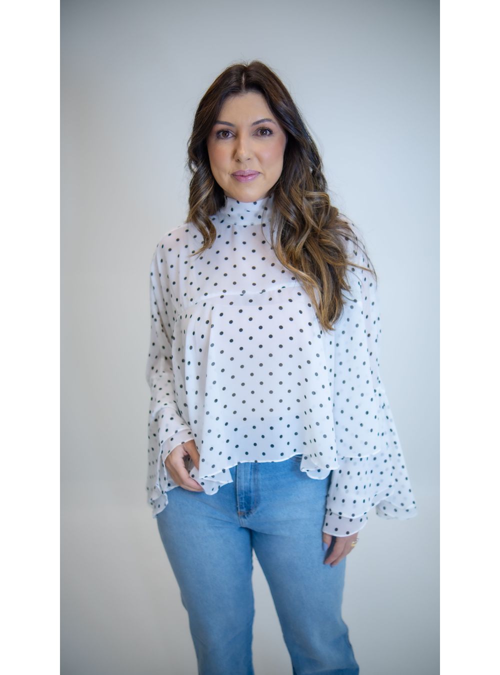 CAMISA POÁ AMAYA - EFFE
