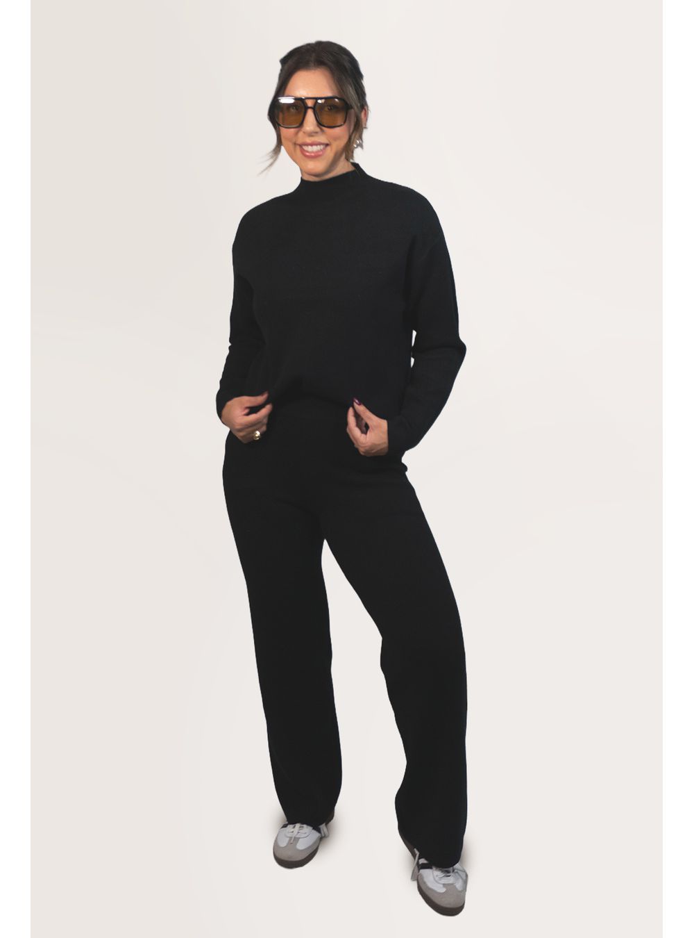 CONJUNTO VIVIENNE PRETO - EFFE