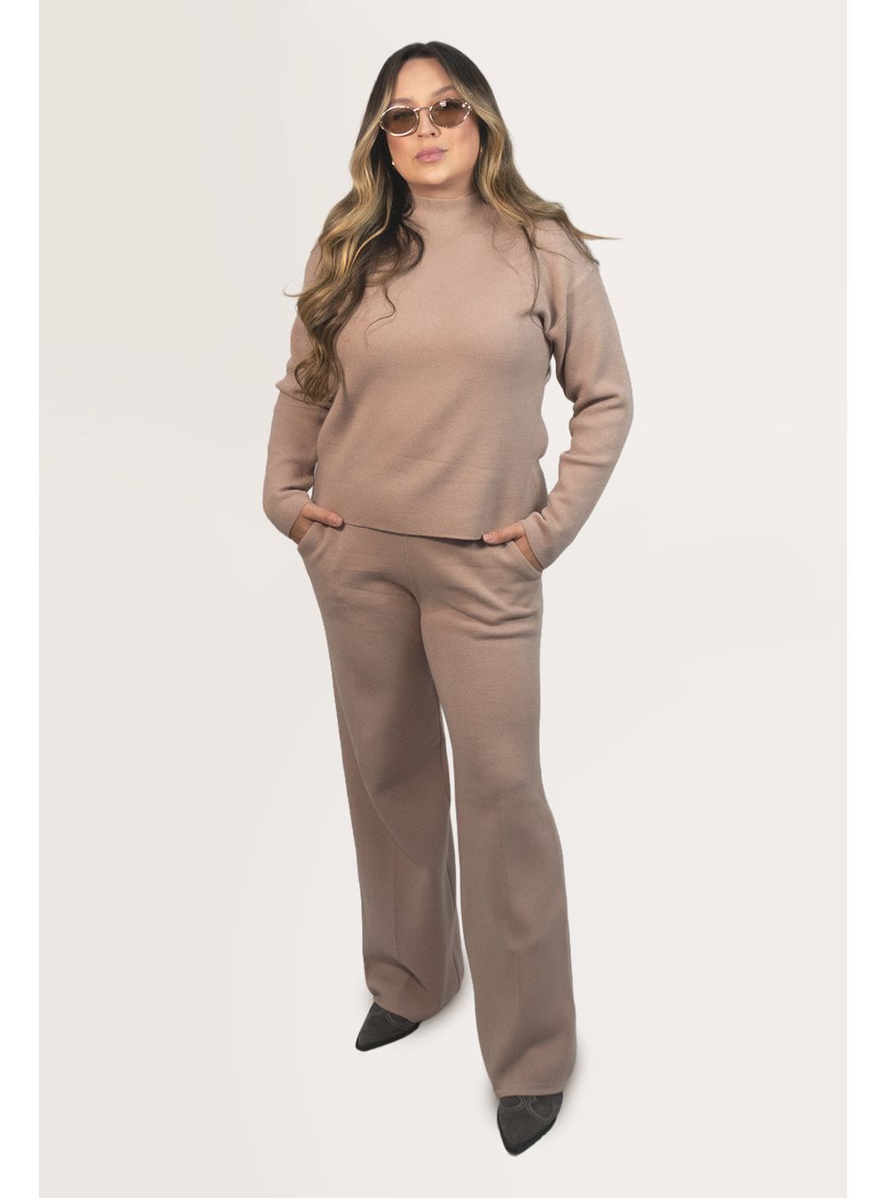 CONJUNTO VIVIENNE NUDE - EFFE