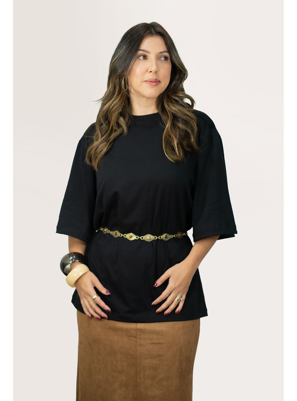 CAMISETA OVER CAMILA PRETA - EFFE