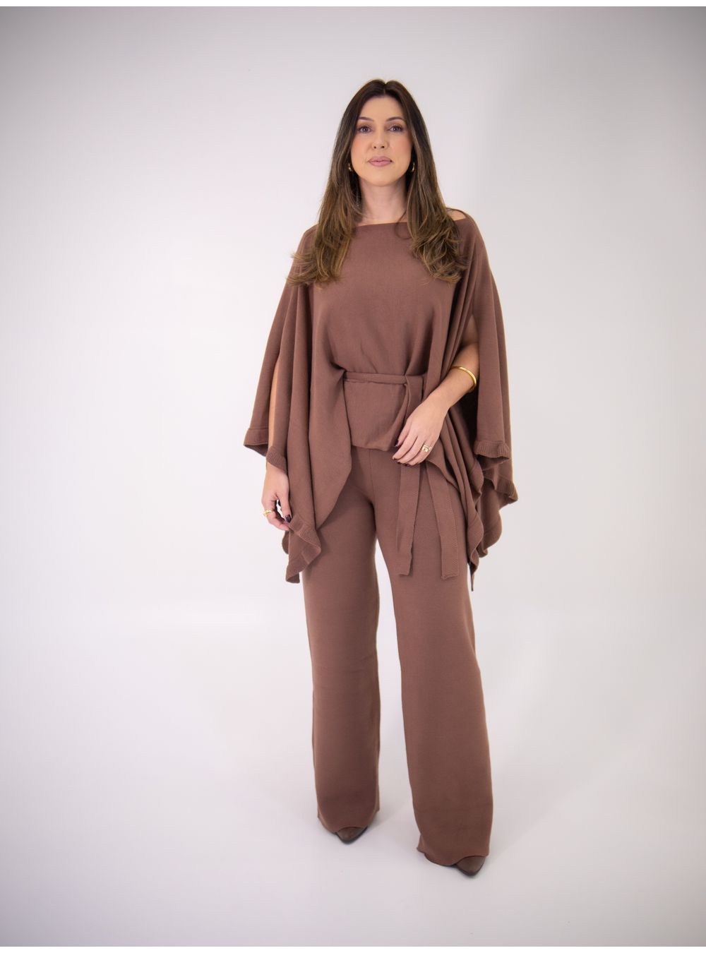 CONJUNTO YARA MARROM - EFFE