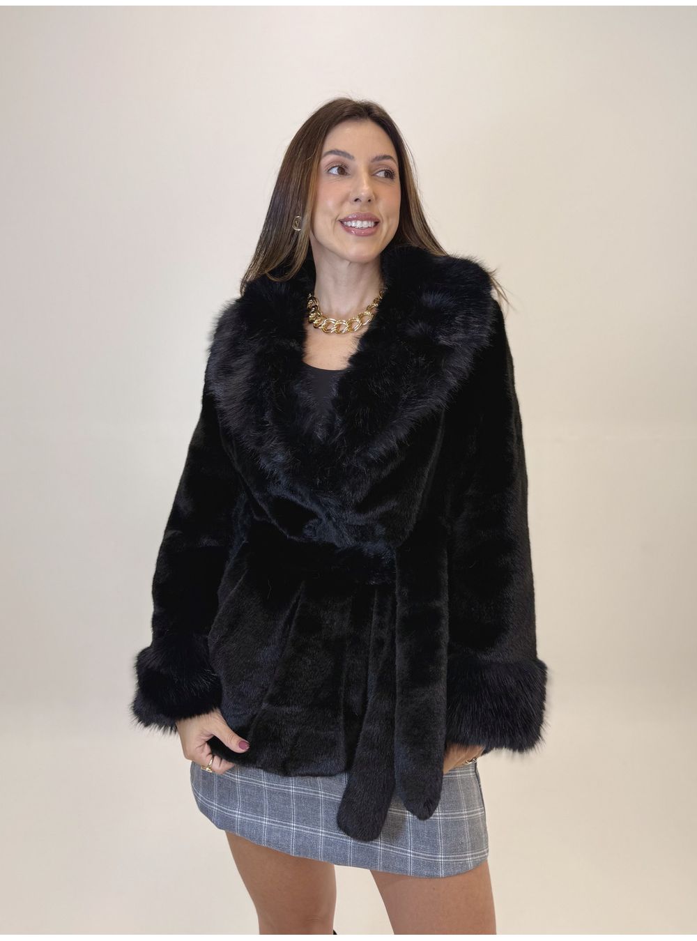 CASACO DE PELO LIRIA PRETO - EFFE