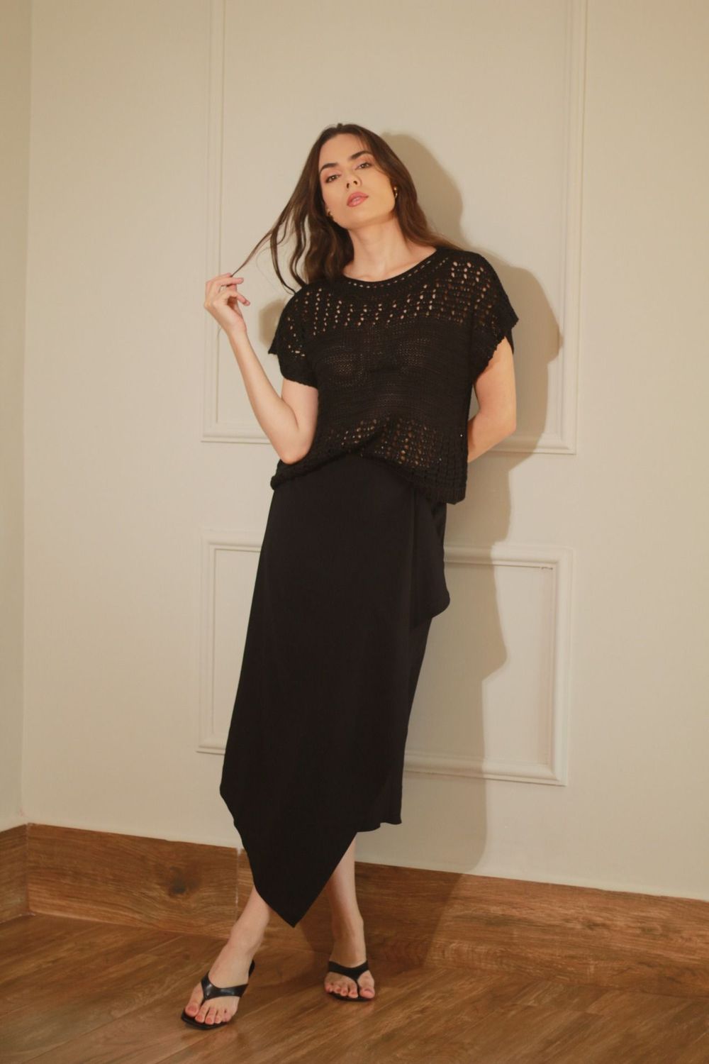 Blusa Tricot Pontos - Preto