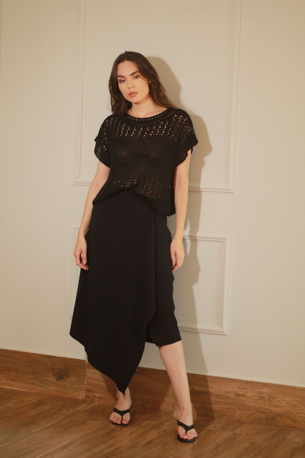 Blusa Tricot Pontos - Preto