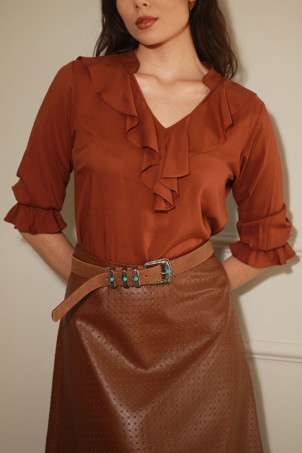 Blusa Babados Viscose - Marrom