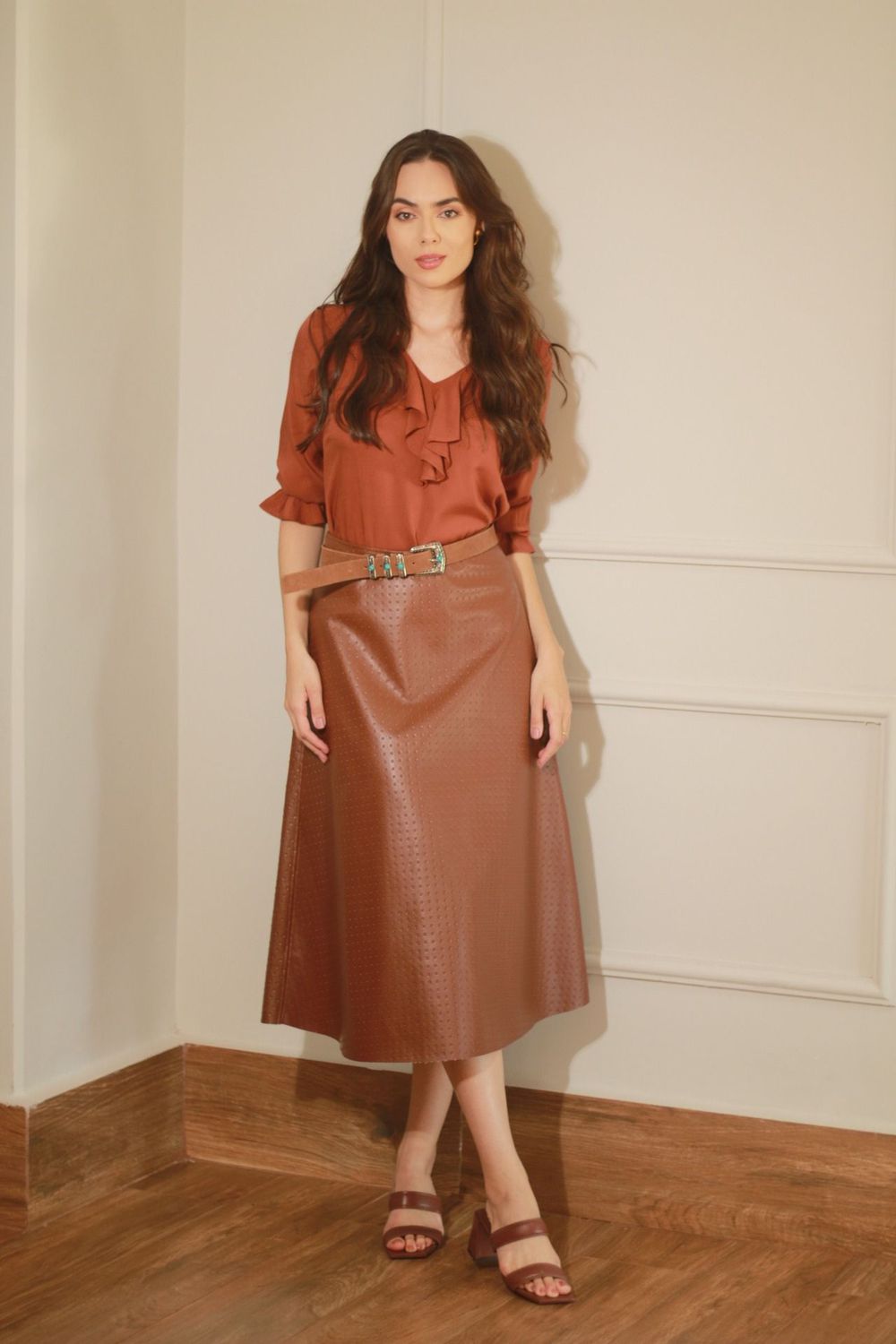 Blusa Babados Viscose - Marrom