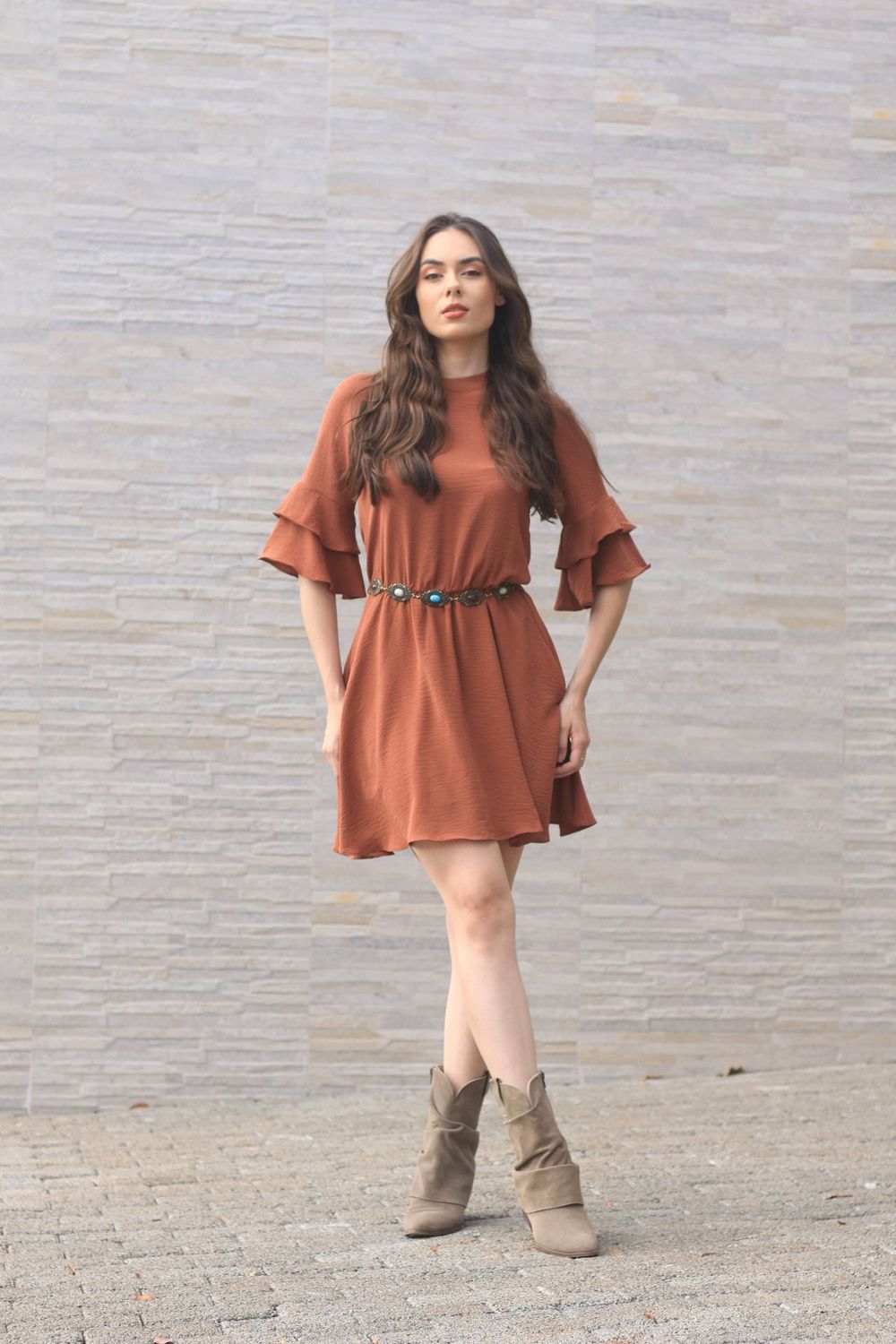 Vestido Babados Manga - Marrom