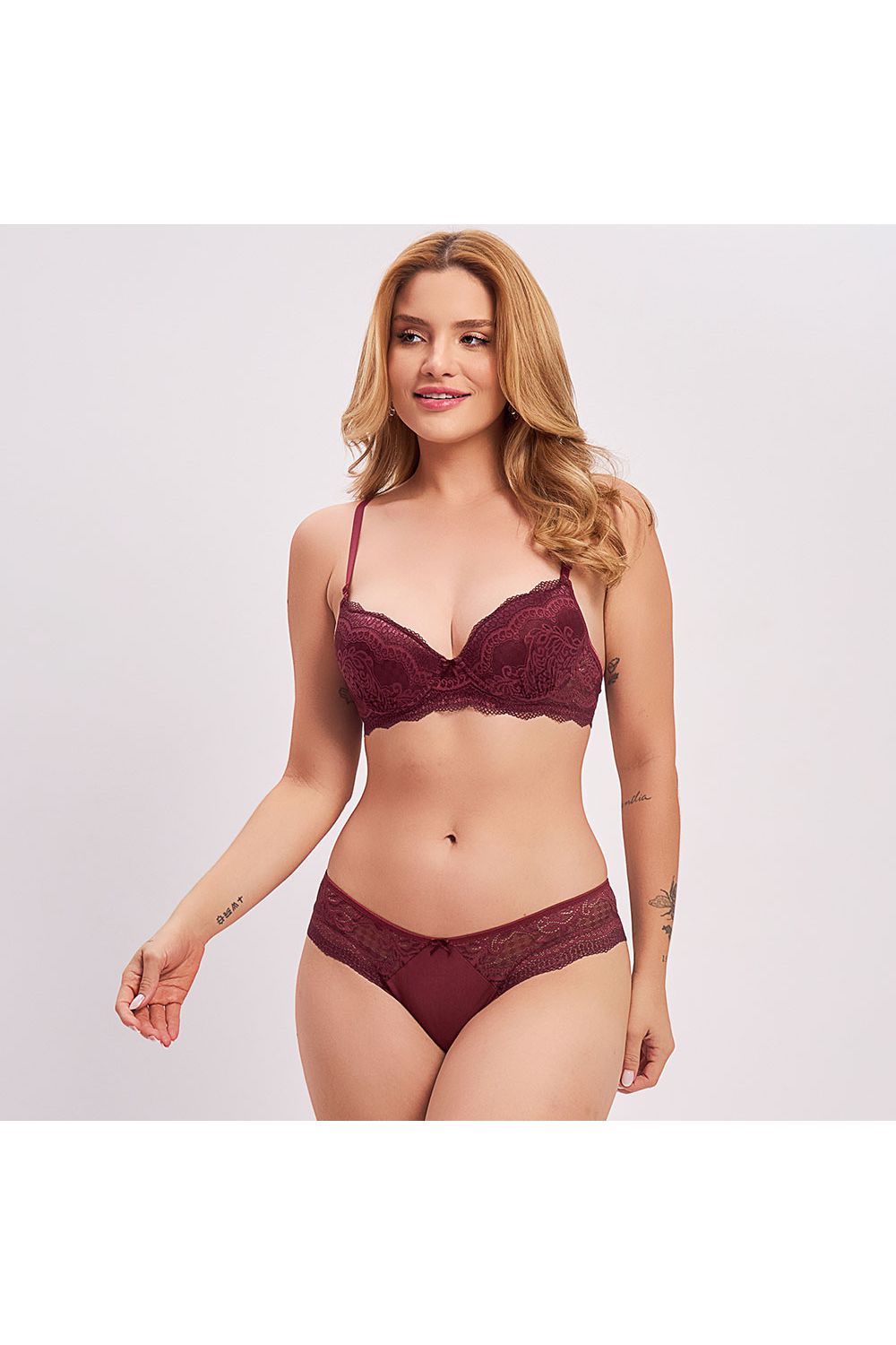Conjunto Evany Linhas & Cores