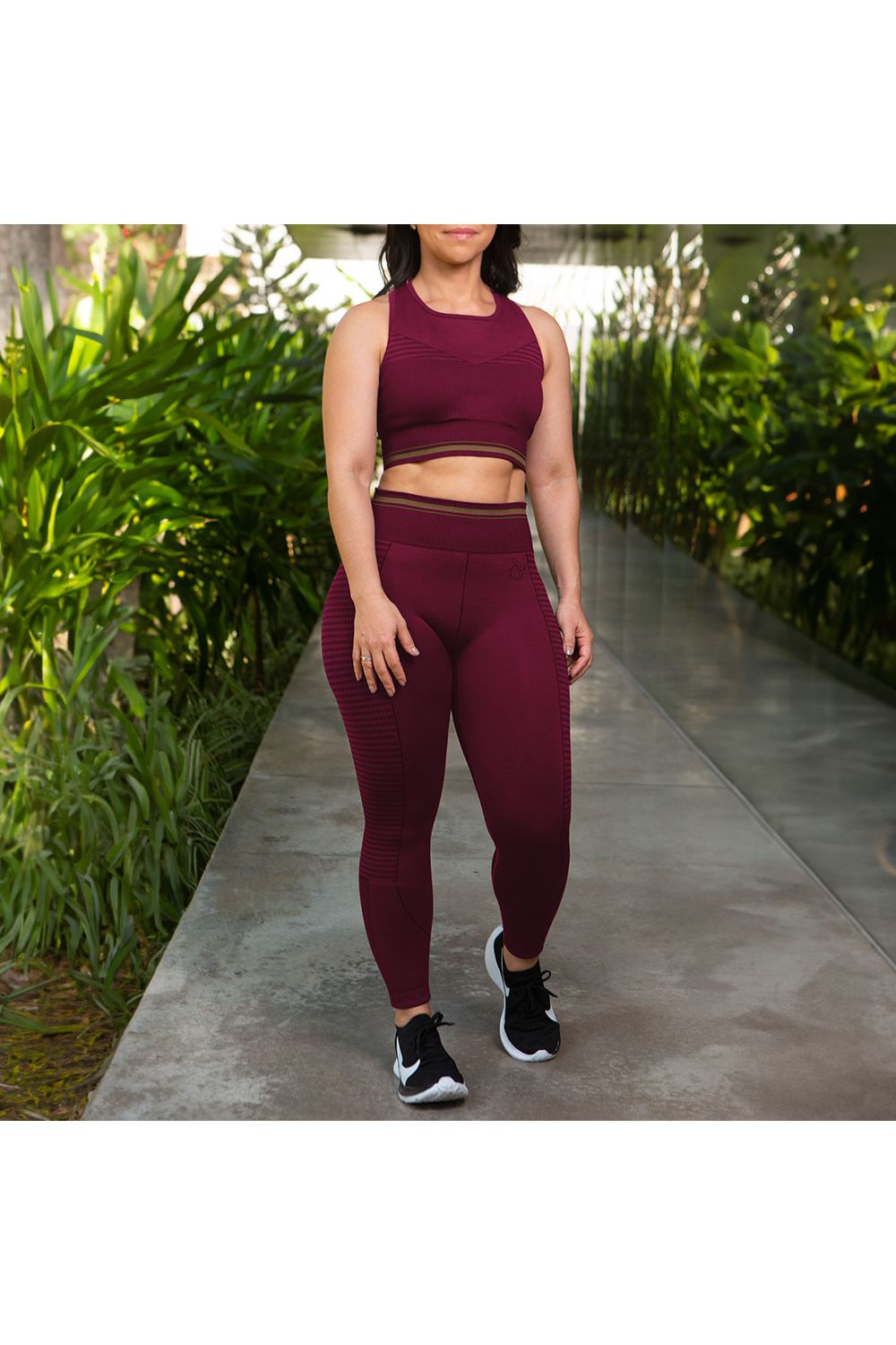 Conjunto Jump – Top Duplo e Legging Sem Costura