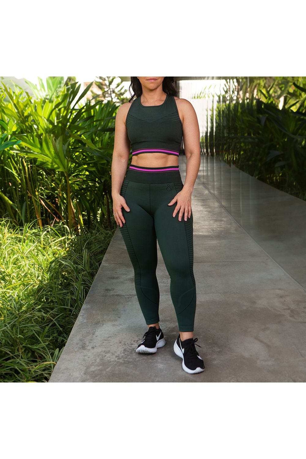 Conjunto Jump – Top Duplo e Legging Sem Costura 