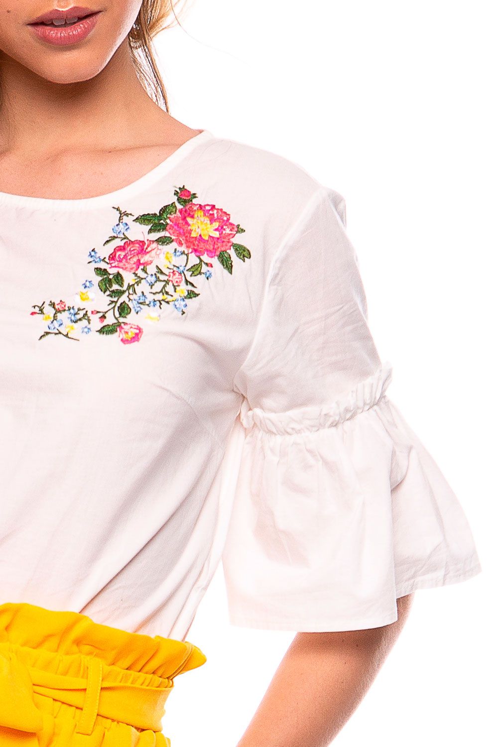 Blusa bordada site cheap