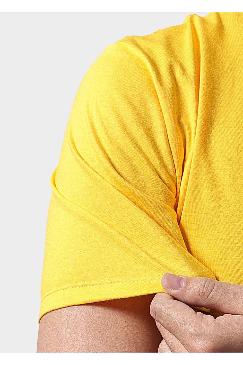 Camiseta Masculina Básica Lisa Amarela