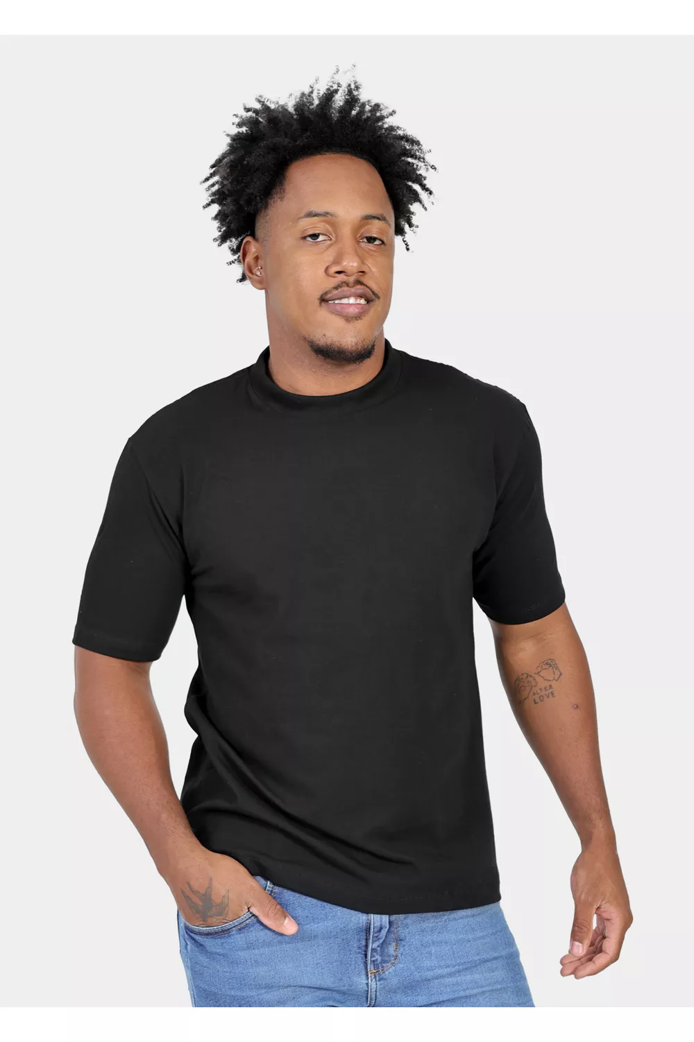 Camiseta Masculina Básica Cotton Preta - Techmalhas